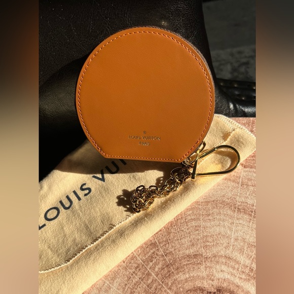 Authentic Louis Vuitton Catogram Micro Boite Chapeau Marron ❣️Limited Edition ❣️ - Picture 4 of 16